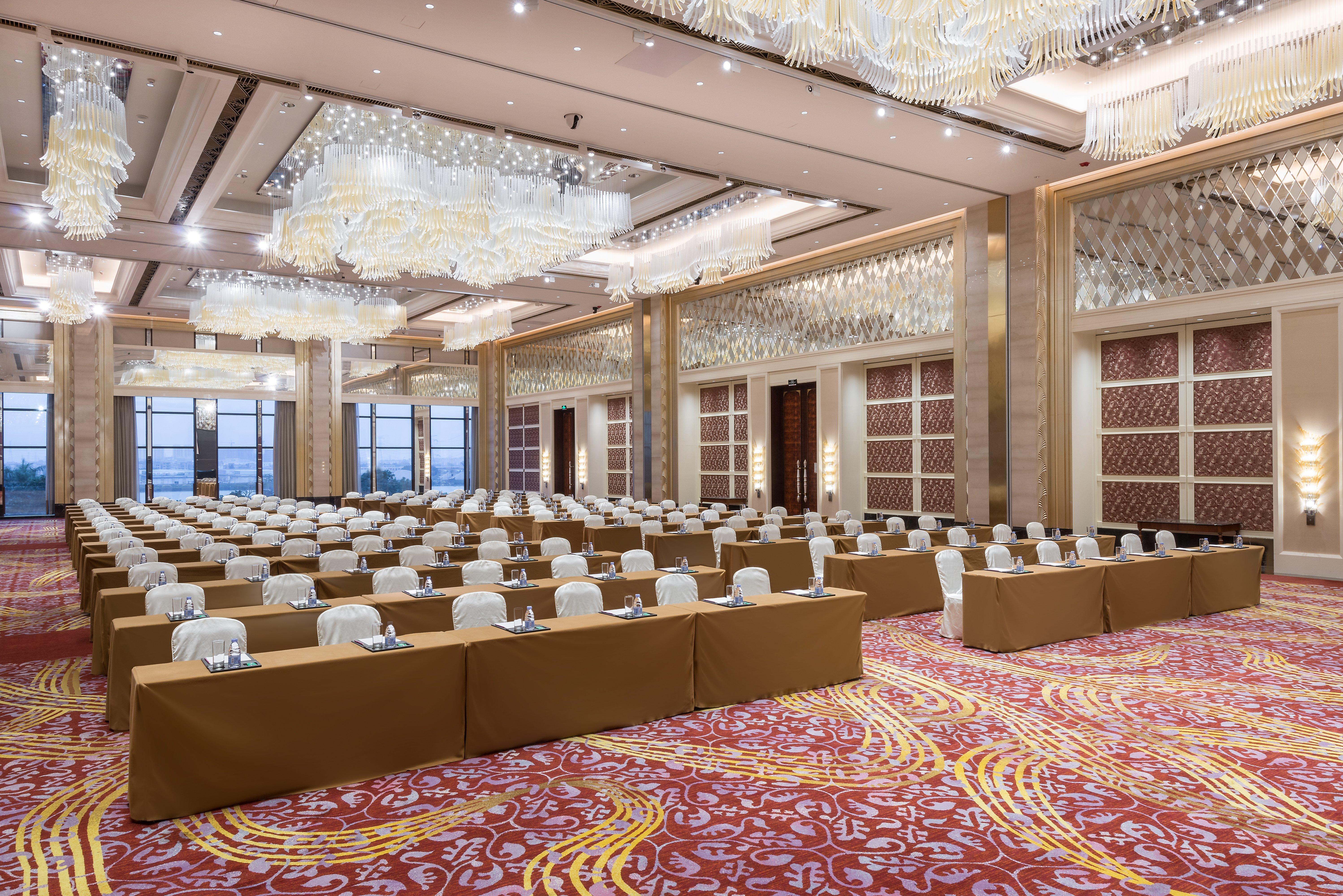 Crowne Plaza Guangzhou Zengcheng By Ihg- Canton Fair Free Shuttle Bus Exterior photo